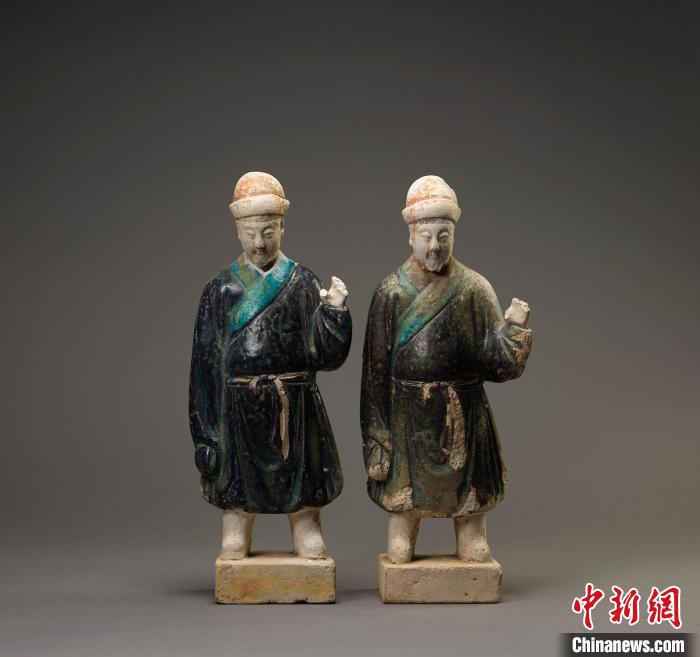 兩明代陶俑從美國(guó)回流入藏上海博物館